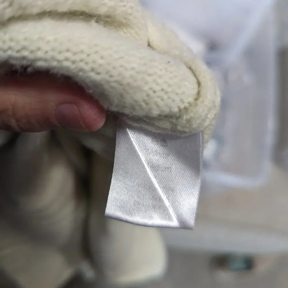 Creamy Knit Turtleneck - Medium - Picture 2 of 3